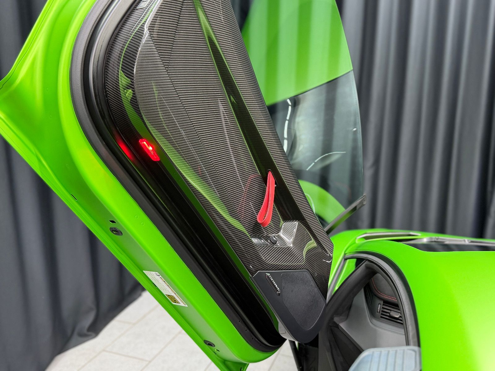 Fahrzeugabbildung Lamborghini Aventador SVJ | FULL CARBON|LIFT|SENSONUM|PPF|