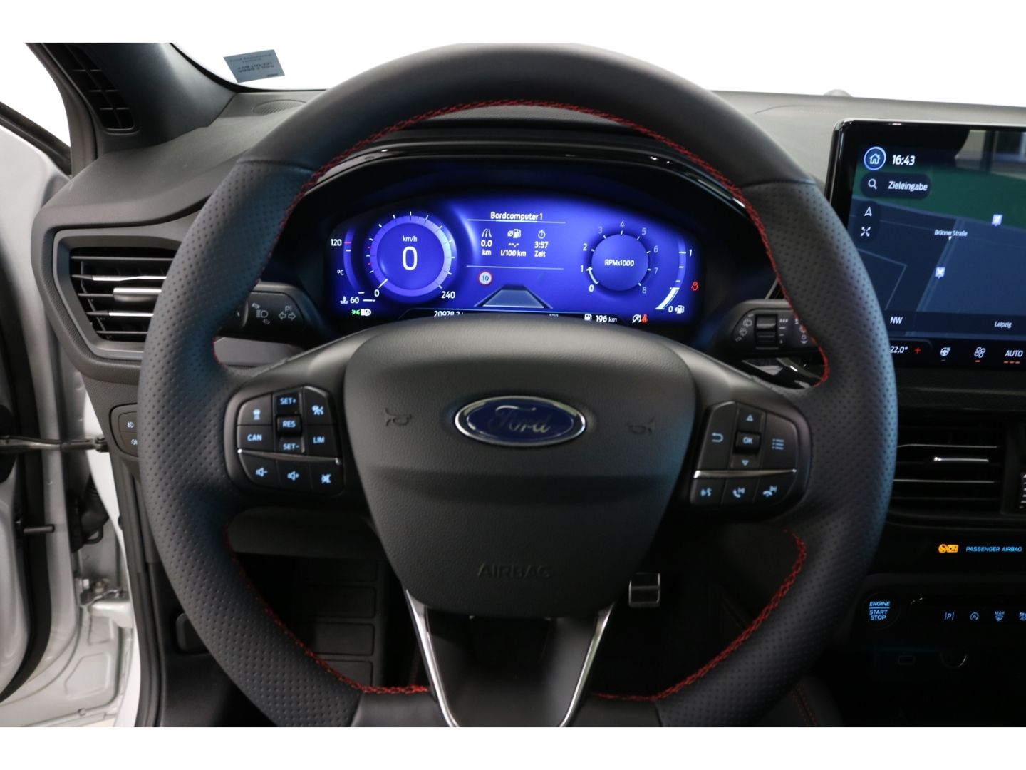Fahrzeugabbildung Ford Focus Turnier ST-Line X 1.0 LED/Navi/B&O-Sound