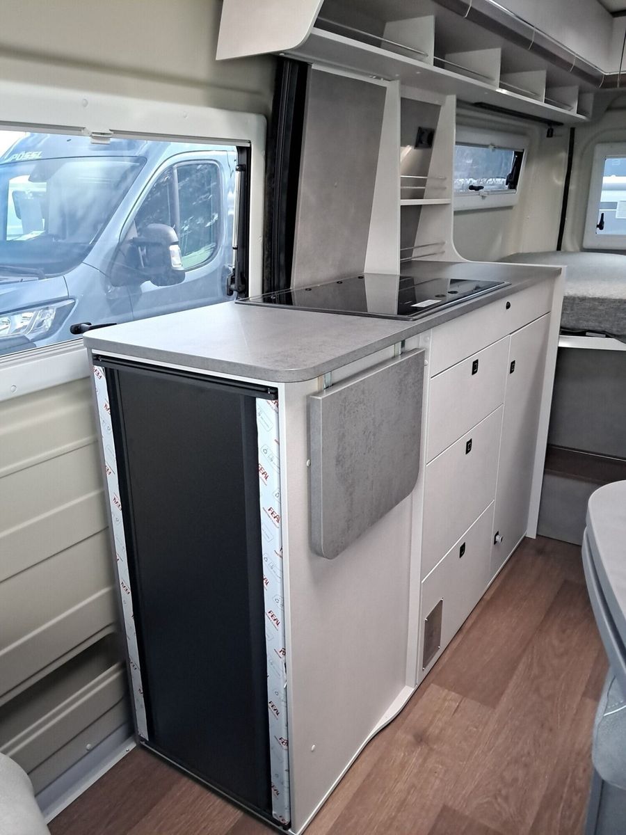 Fahrzeugabbildung Pössl Summit Shine 600 Citroen 140 PS Lithium,Solar