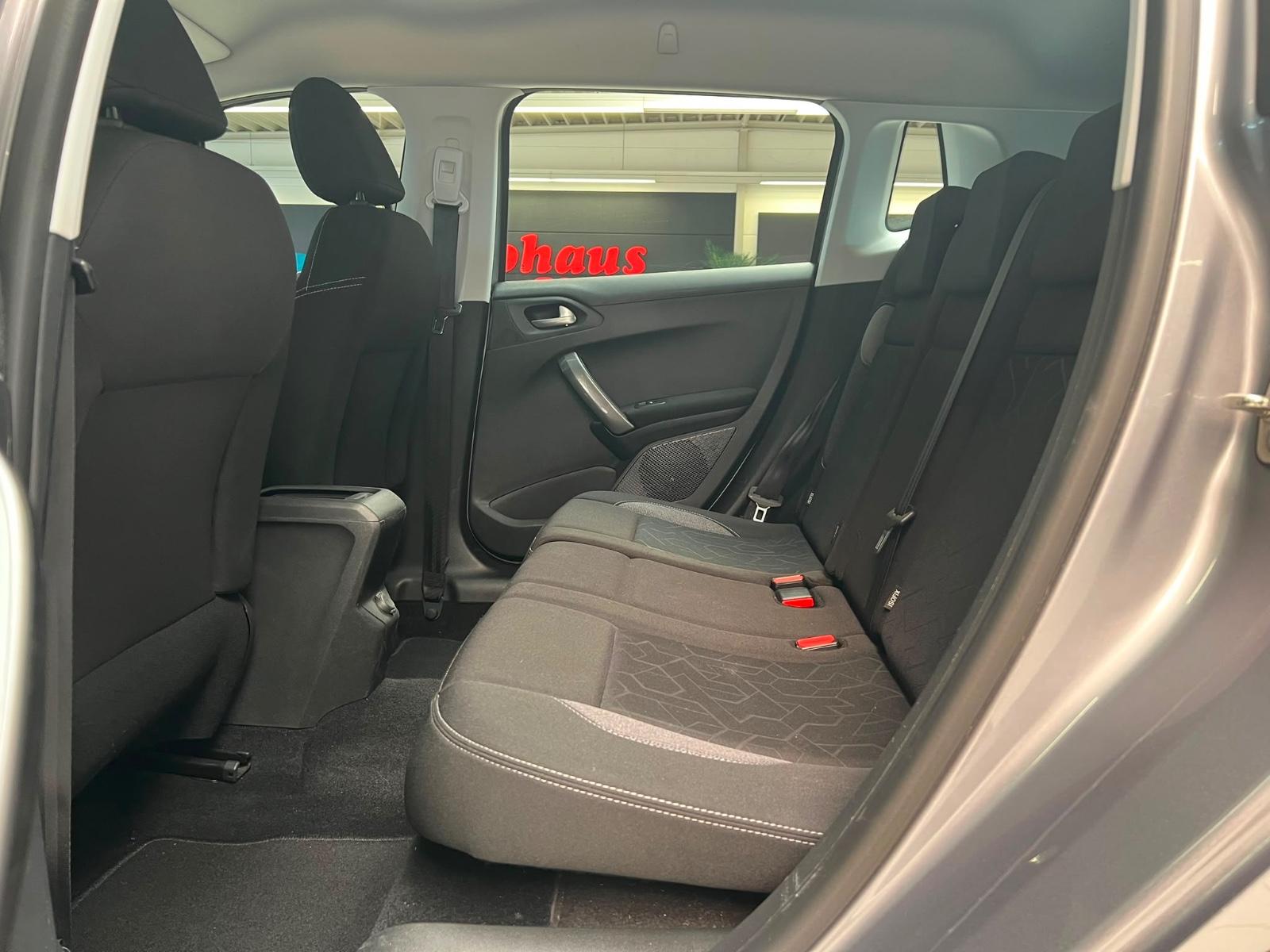 Peugeot 2008 Active Klima/Multi/1-HAND/**82.000KM**/TOP