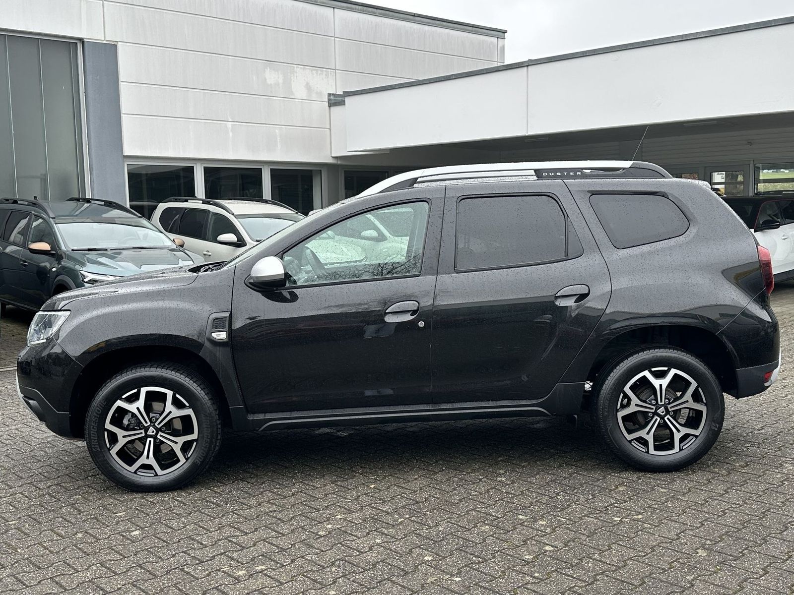 Fahrzeugabbildung Dacia Duster Prestige TCe 130
