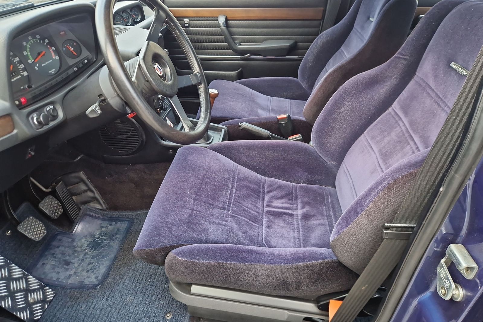 Fahrzeugabbildung ALPINA B7 S Turbo *dt. Auto*original*Rarität*
