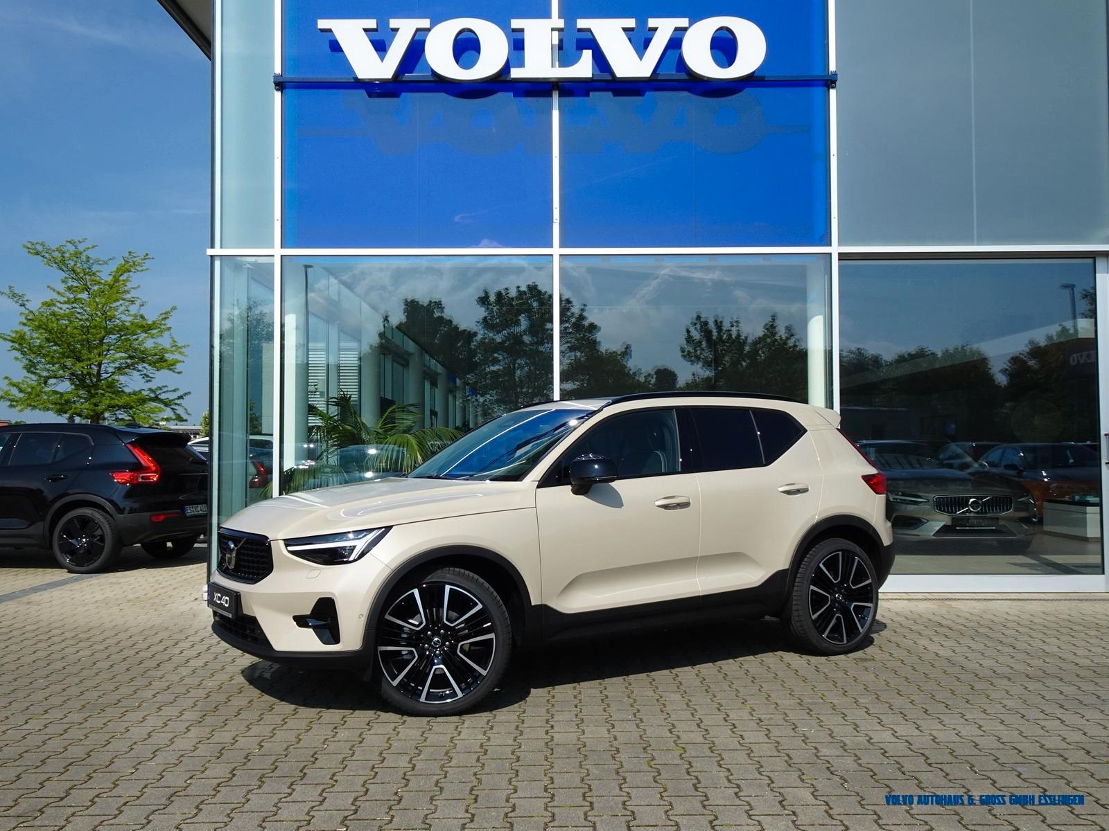 Volvo XC40 B4 Geartronic Ultra Dark
