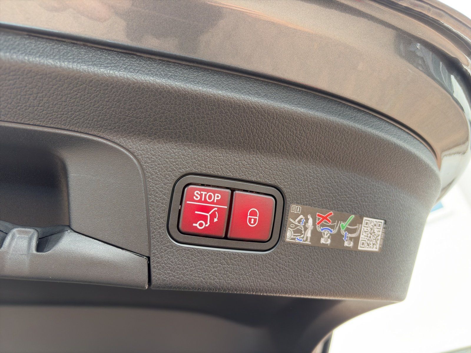 Fahrzeugabbildung Mercedes-Benz GLE 450 d 4M Coupé AMG Distr HUD Burm3D PANO AHK