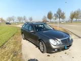 Mercedes-Benz Mercedes E 220 CDI T Modell W211 Mopf - : Kombi, W211