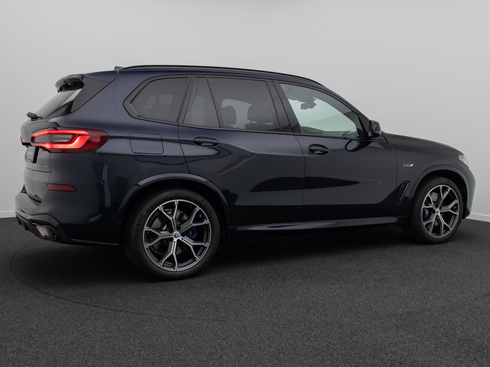 Fahrzeugabbildung BMW X5 xD45e M Sport Laser DAB HUD Komfort 21Zoll