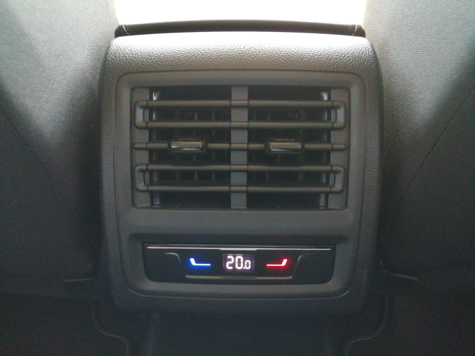 Volkswagen Golf - Bild 20