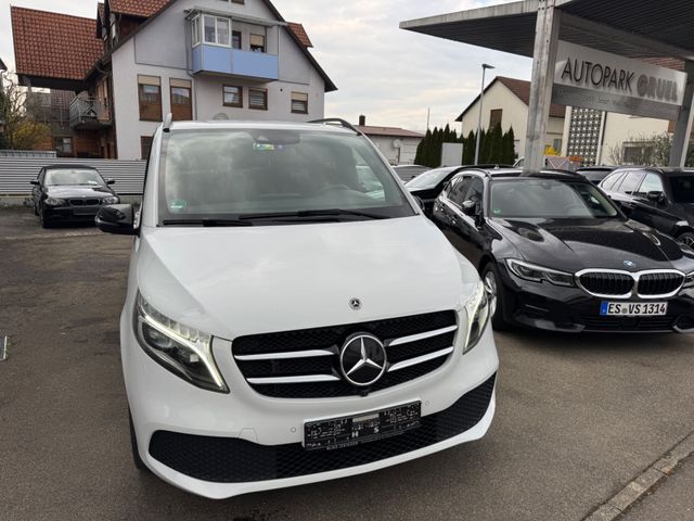 Mercedes-Benz 300d EDITION  kompakt Leder Navi AHK Allrad 1 Ha