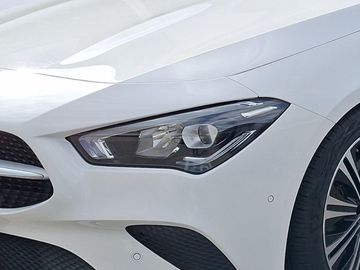 Mercedes CLA 180 Shooting Brake - 5