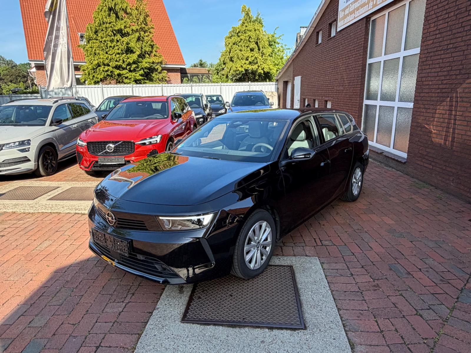 Opel Astra L Sports Tourer Edition LED-RFK-AHK