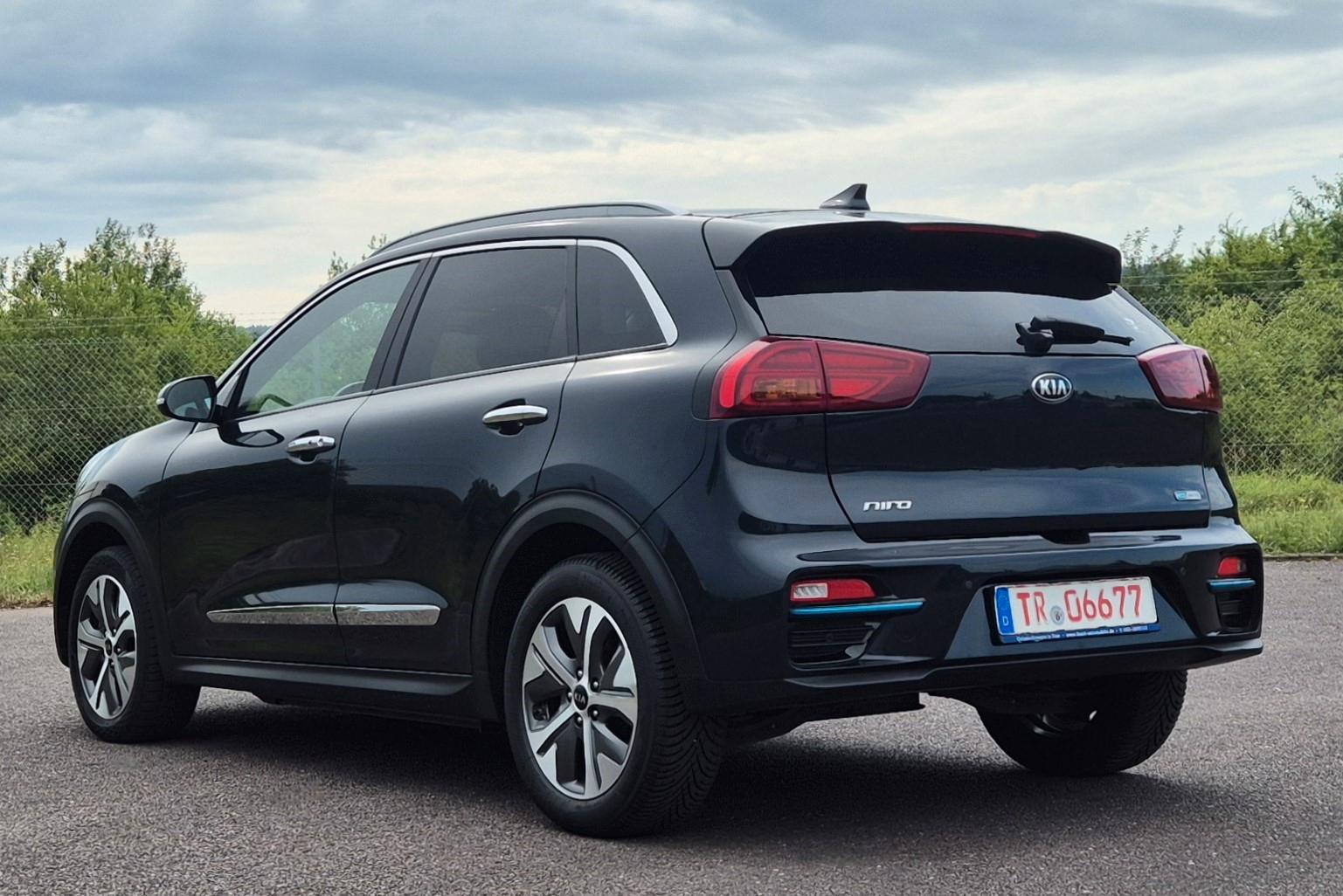 Kia Niro e-Niro Spirit, Leder, JBL, Kamera, ACC.