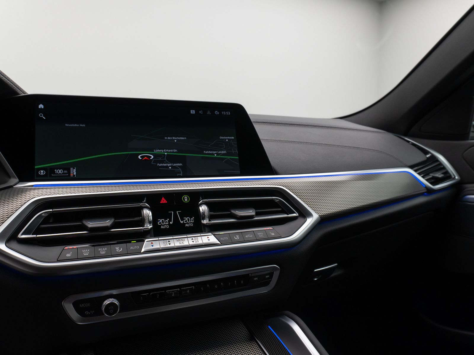 Fahrzeugabbildung BMW X6 xD40d M Sport Laser 360°HUD DAB H/K Komfort