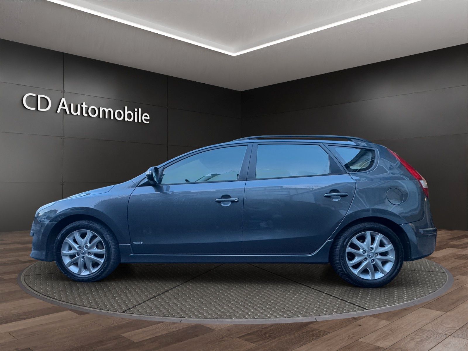 Fahrzeugabbildung Hyundai i30 CW 1.6 CRDi 66 kW Edition20