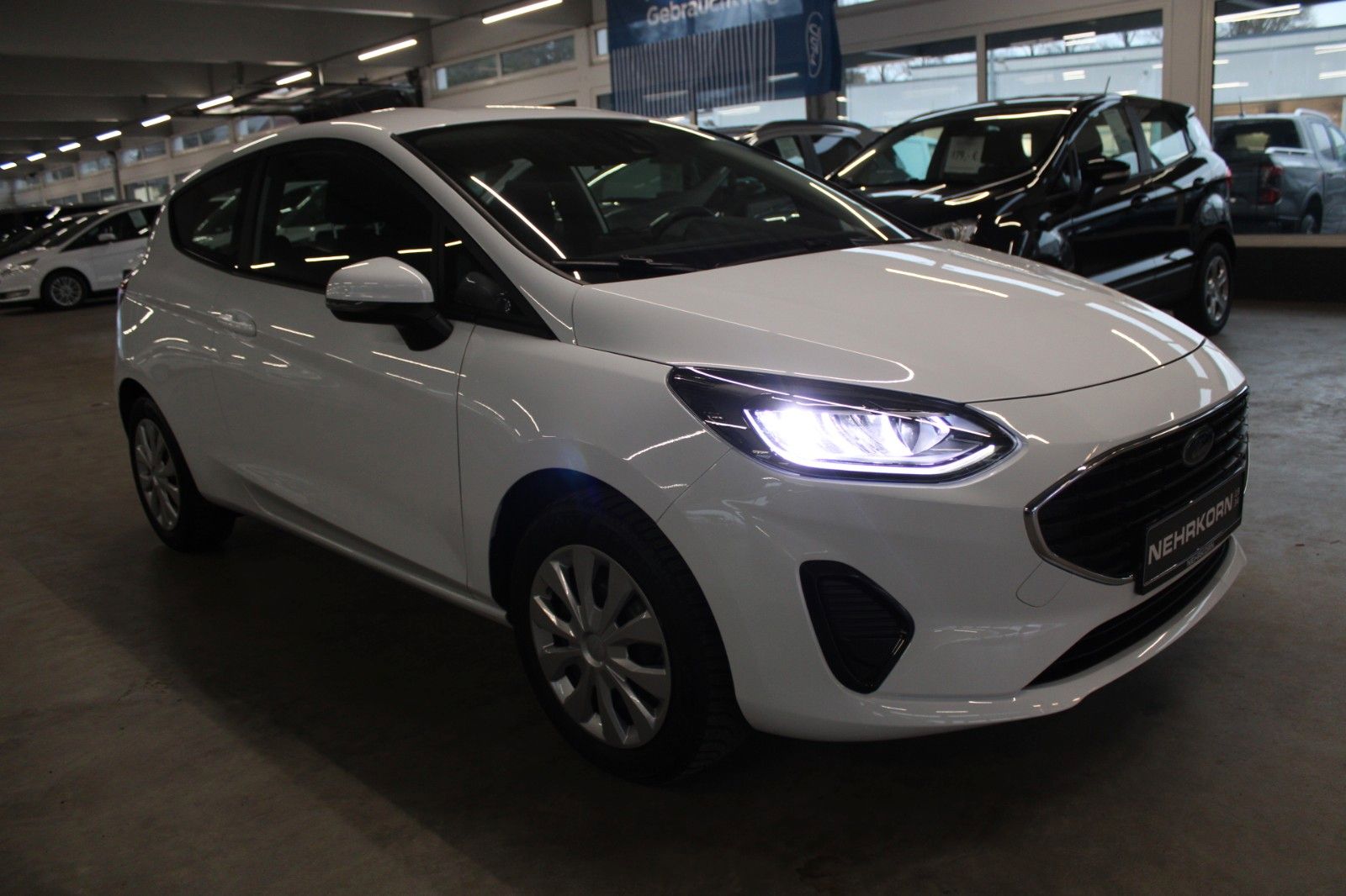 Fahrzeugabbildung Ford Fiesta Trend KLIMA LED WinterPaket PDC 1.Hand