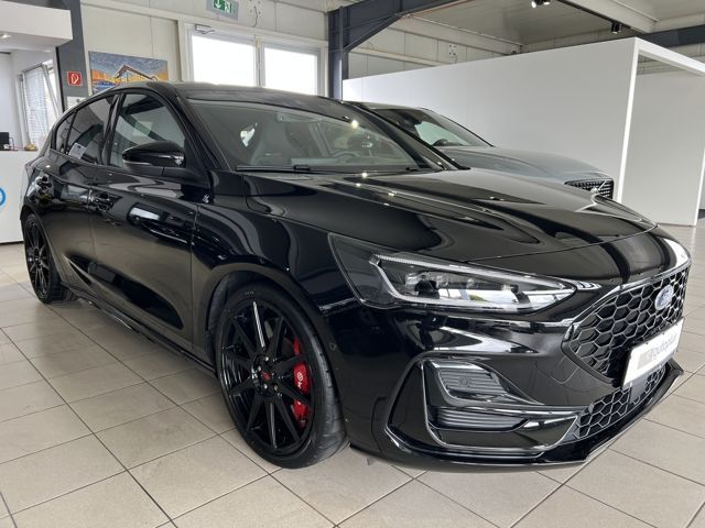 Ford Focus ST X  TrackPack B&O Fahrerassistenz-Paket