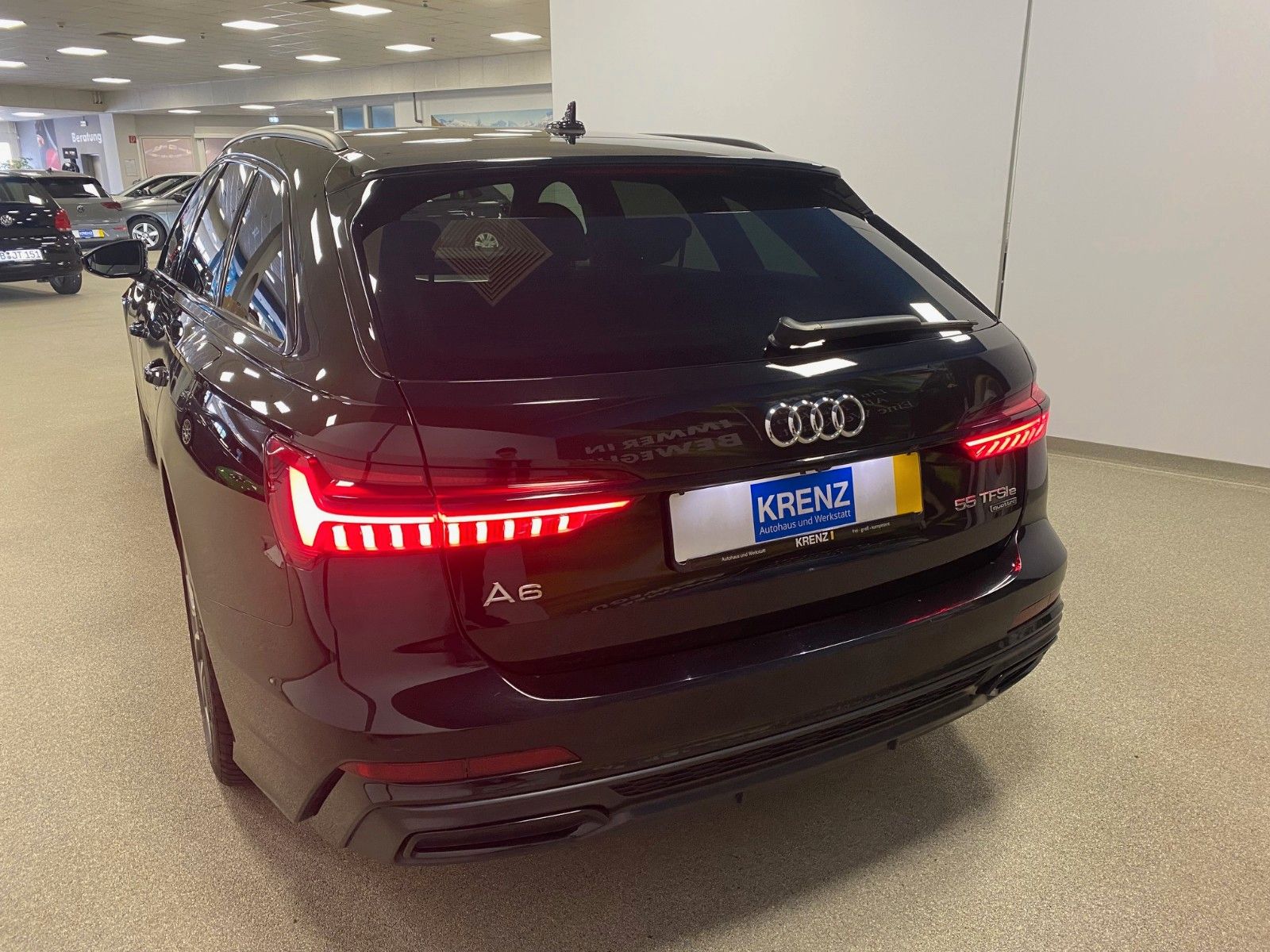 Fahrzeugabbildung Audi A6 55 TFSI e S tronic quattro sport Avant+S-Line