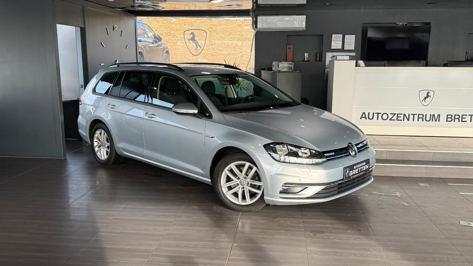 Volkswagen Golf VII Variant 1.5 TSI  Comfortline*SHZ*PDC