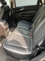 Ford Edge 2,0 l TDCi Bi-Turbo Vignale - mit Diesel-Antrieb: Turbo