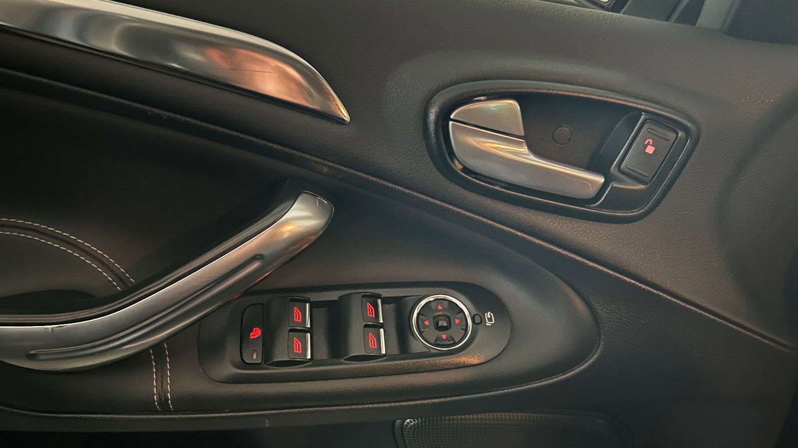 Fahrzeugabbildung Ford Galaxy 7-SITZER AUT. TITANIUM SPORT PANO MEMORY