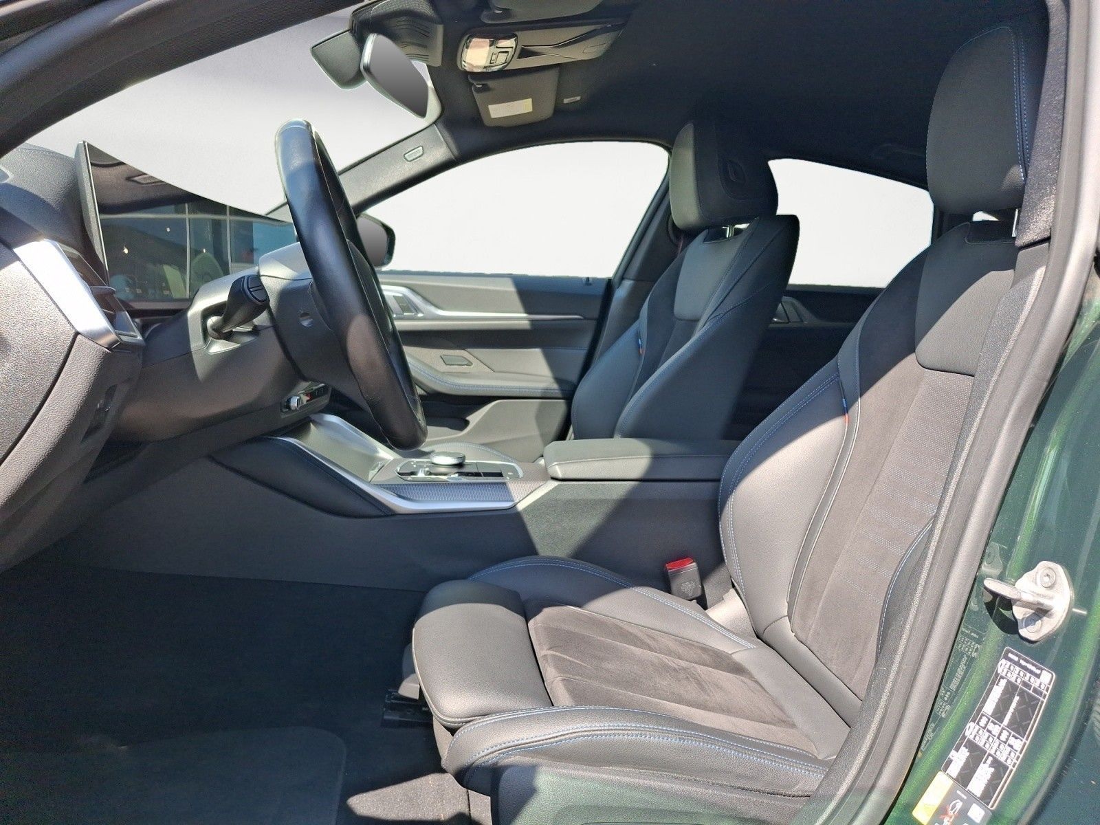 BMW i4 M50 Klimaaut. AHK Adaptives Fahrwerk foto 11