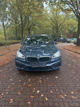 BMW 218 Gran Tourer 218i Advantage - BMW 2er Reihe in Duisburg