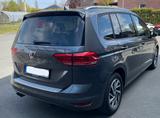 Volkswagen Touran 7-Sitzer 1.4 TSI, AHK, Sondermodell Sound - Volkswagen Touran: Sondermodell
