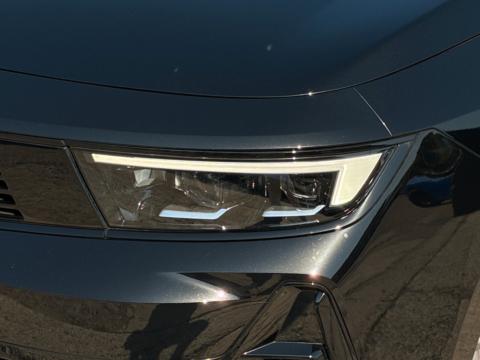 Fahrzeugabbildung Opel Astra L GS 1.2 Turbo Matrix CarPl. HuD 360° ACC