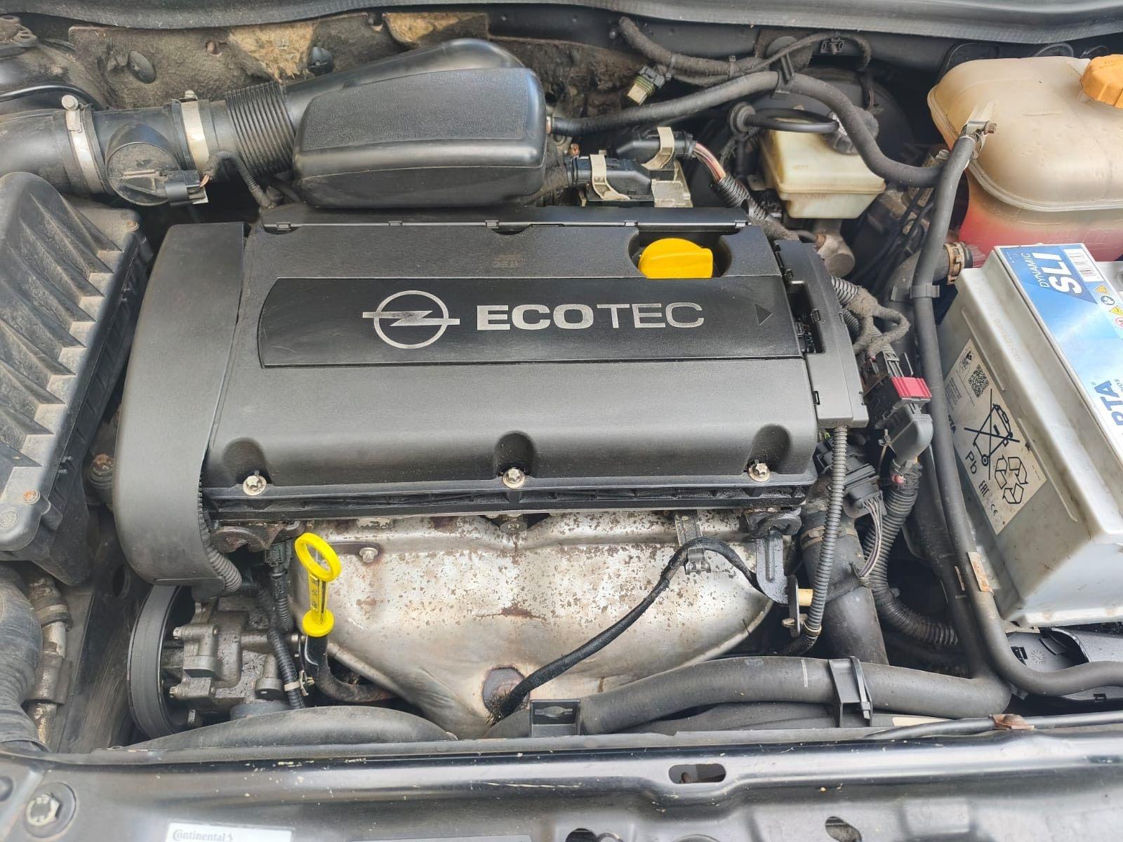 Opel Astra 2006 — photo 10