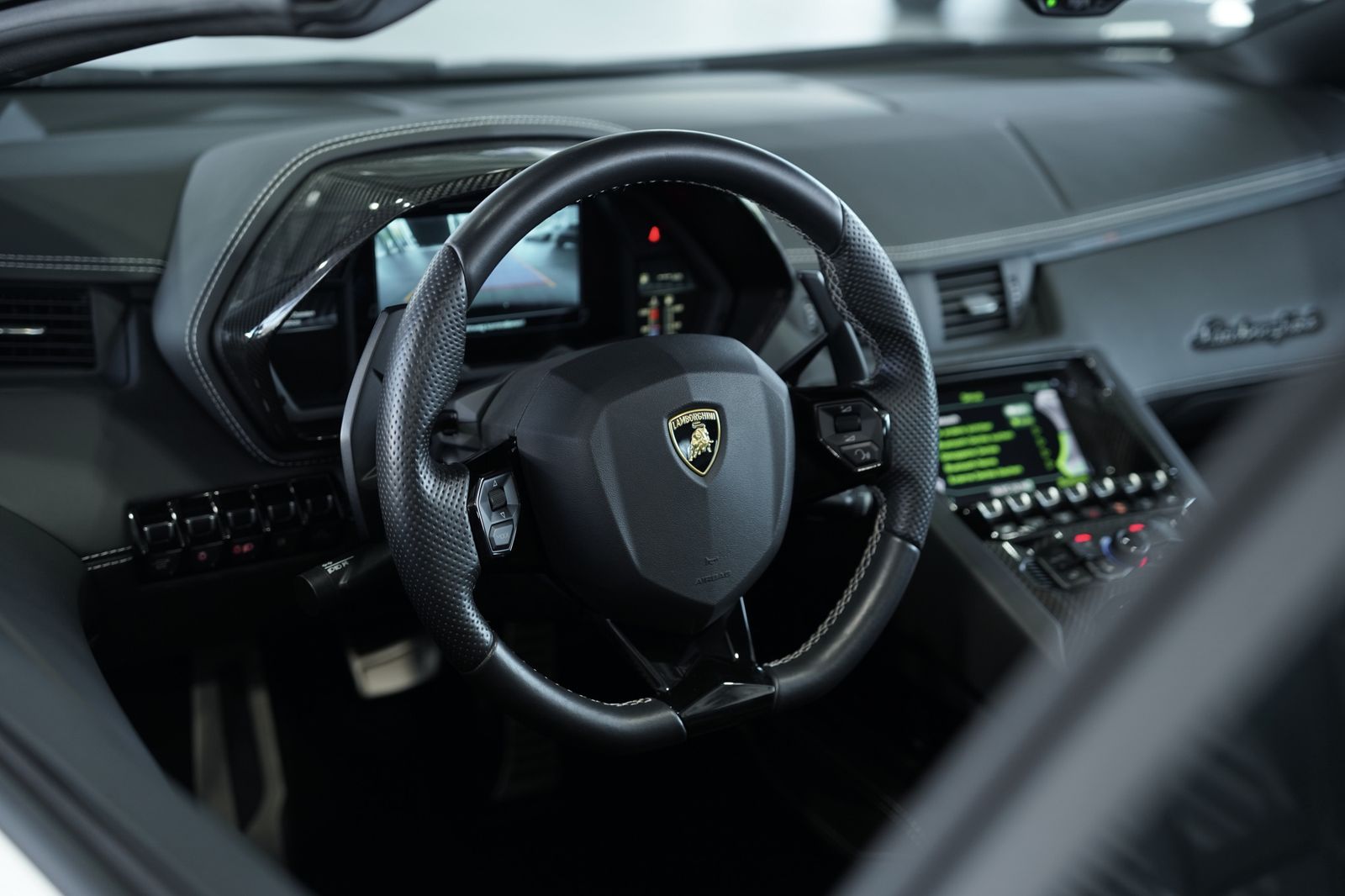Lamborghini Aventador