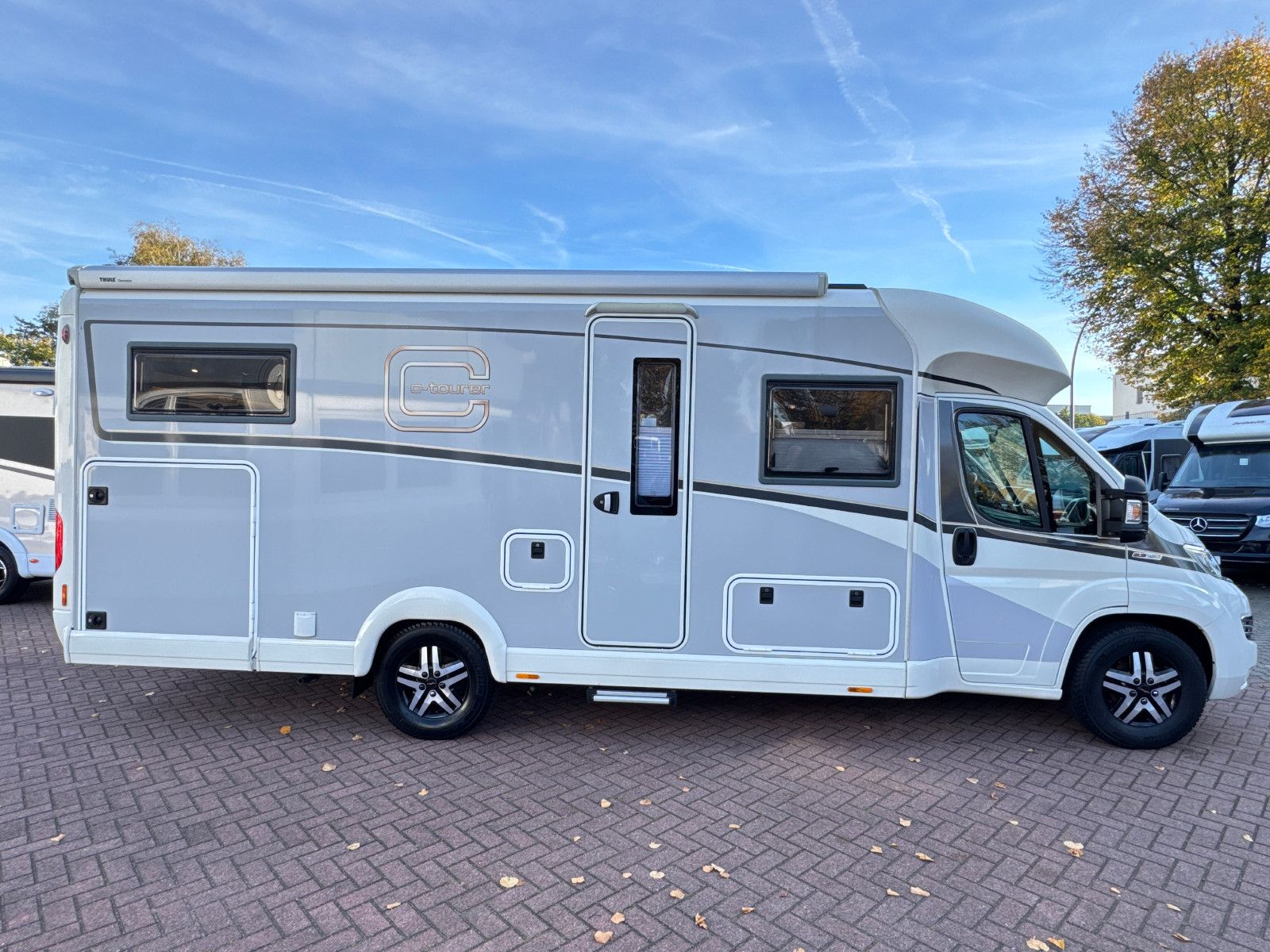 Fahrzeugabbildung Carthago C-Tourer T 148 LE H SOLAR TV SAT HUBBETT KAMERA