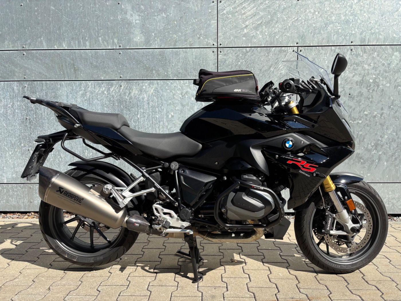 Fahrzeugabbildung BMW R 1250 RS Style Triple Black 3 Pakete Akrapovic