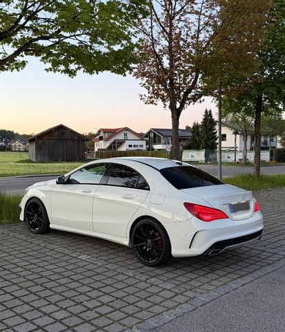 MERCEDES-BENZ CLA 250 AMG Line | 2. Hand | Unfallfrei