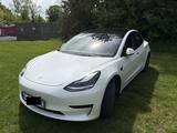 Tesla Model 3 Hinterradantrieb RWD  - Tesla Model 3 in Augsburg
