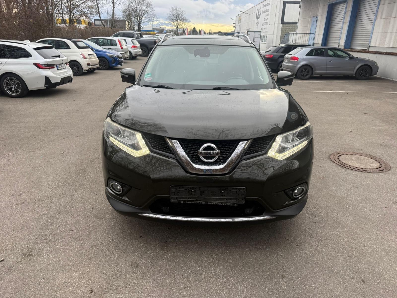 Nissan X-Trail Tekna 7 sitzer