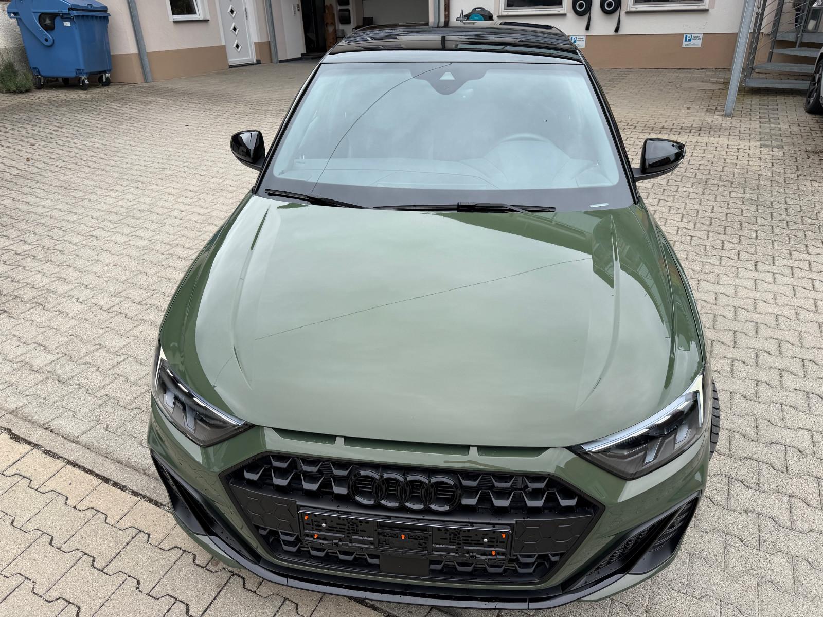 Audi A1 Sportback 40 TFSI S line, S line Plus, VOLL!!