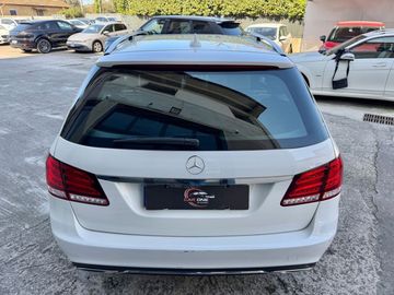 Mercedes E 250 - 6