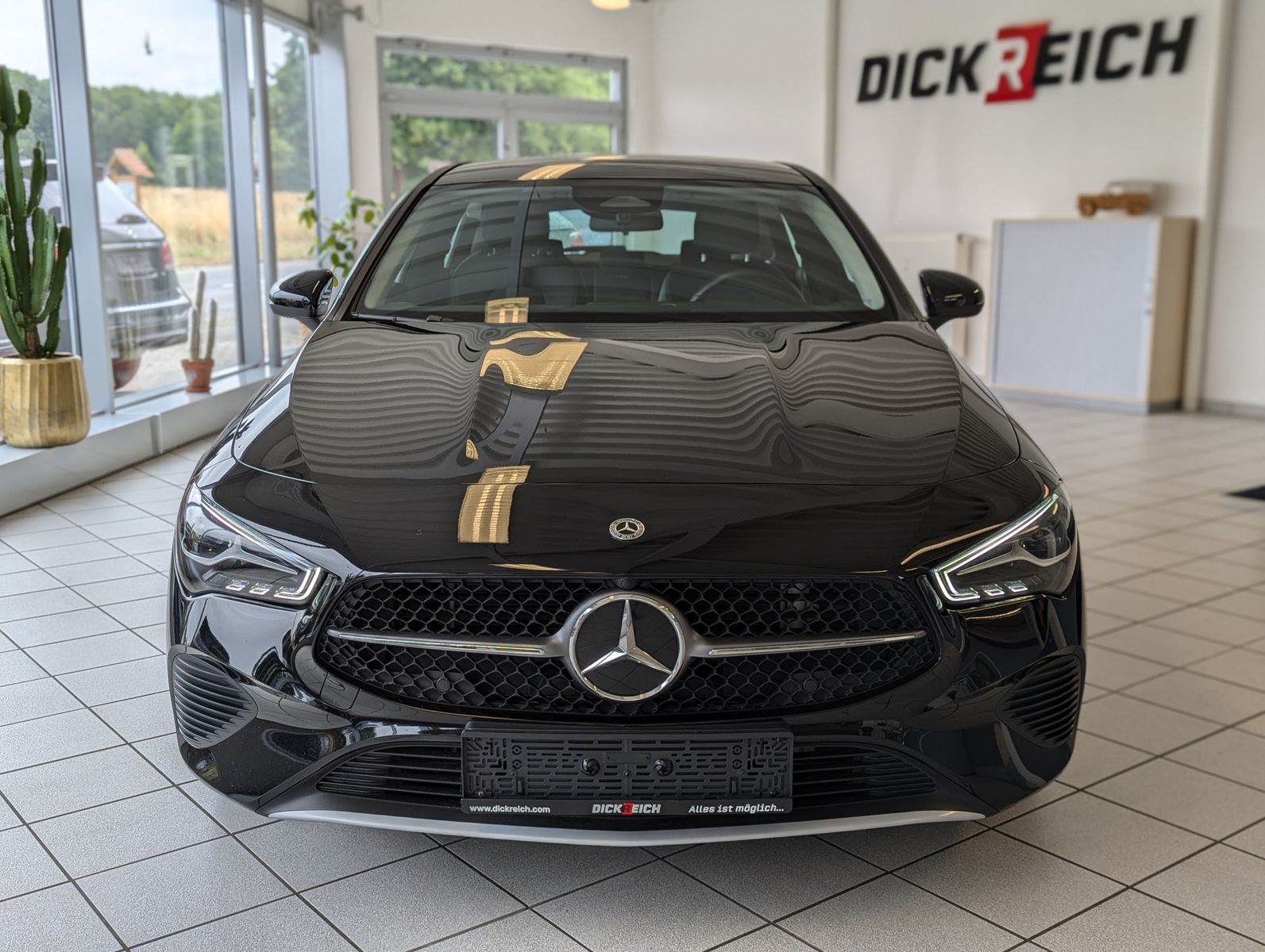 MERCEDES-BENZ CLA 200 Shooting Brake Sitz-Komfort MBUX LED Cam - Image 2
