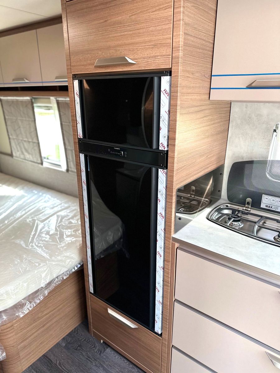 Fahrzeugabbildung Knaus Sport 500 UF ALDE Heizung 1800kg zGG ATC