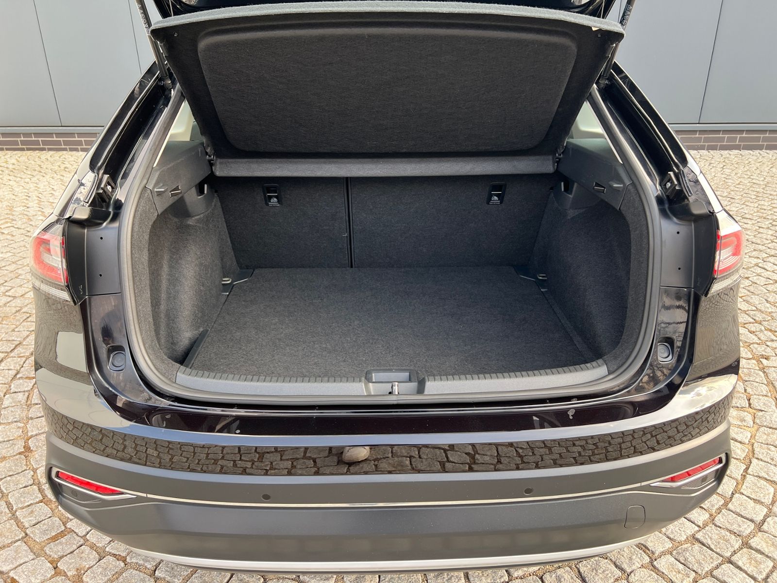 Fahrzeugabbildung Volkswagen Taigo Style 1.0 TSI DSG *AHK, IQ-Light, Climatr.