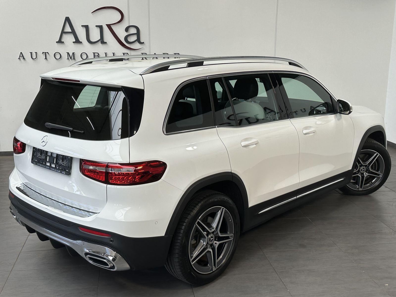 Fahrzeugabbildung Mercedes-Benz GLB 220d AMG Line NAV+KAMERA+19ZOLL+WIDESCREEN