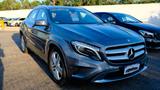Mercedes-Benz Mercedes-benz GLA 220 CDI Automatic 4Matic Execu - Mercedes GLA 220 mit Halbautomatikschaltung