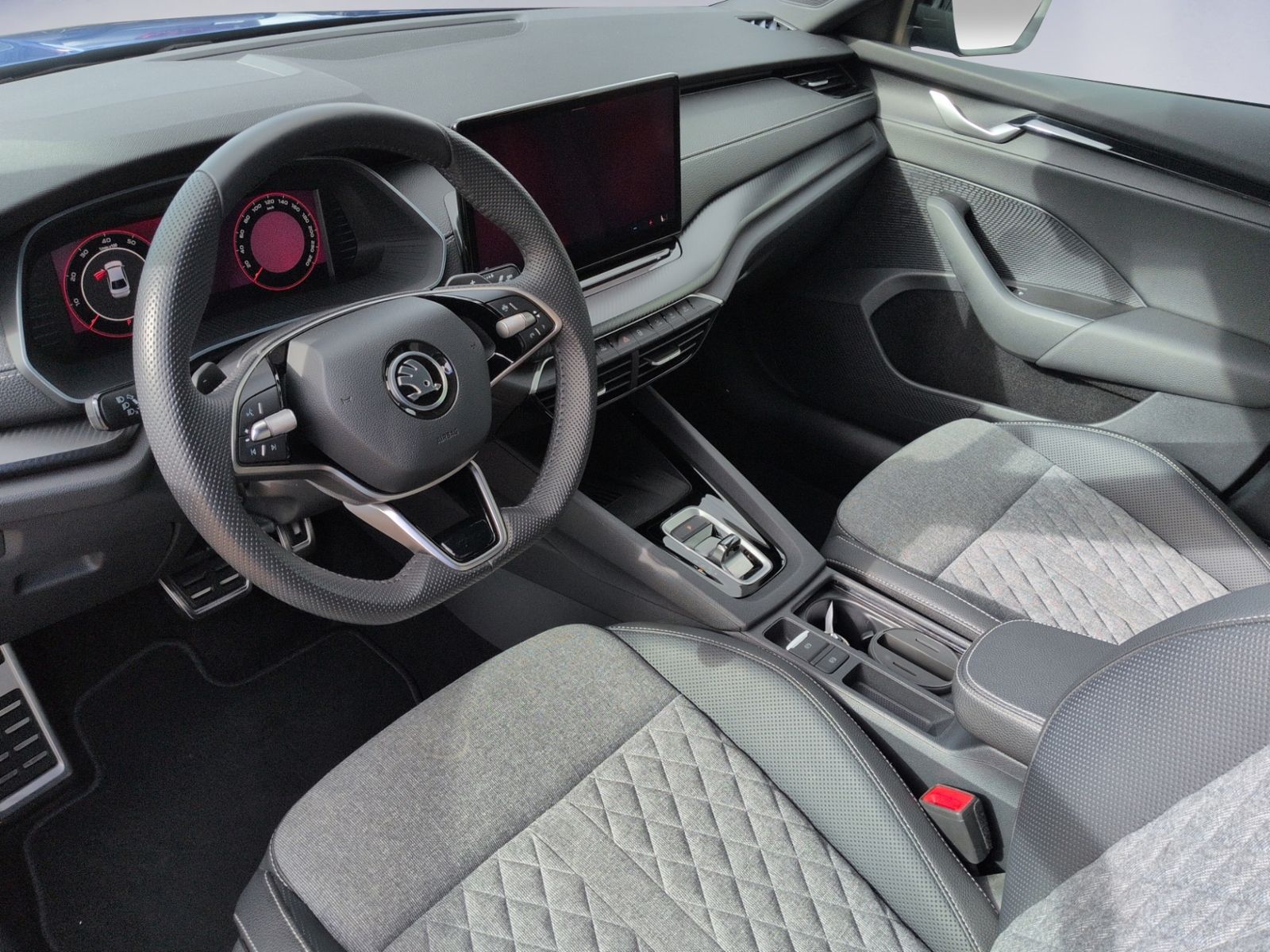 Octavia 1.5 TSI DSG Sportline KAMERA+MATRIX+NAVI