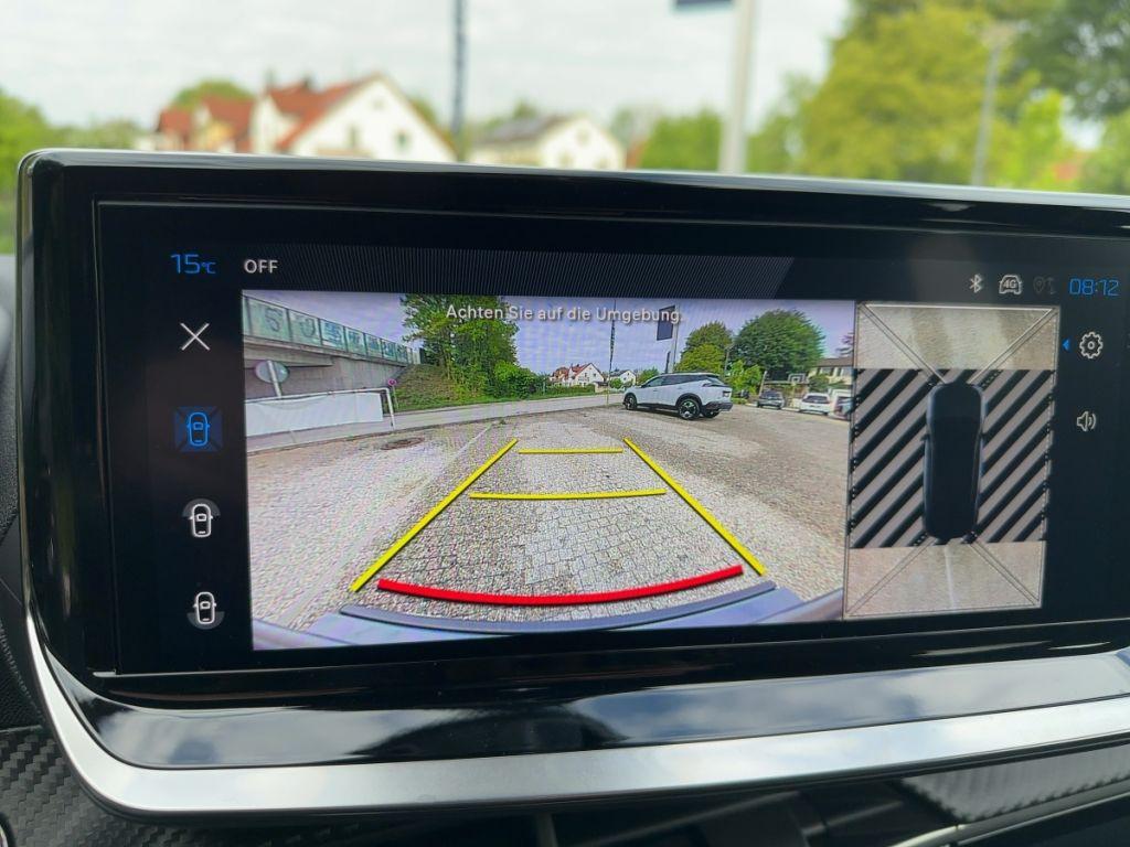 Peugeot 2008 Hybrid 145 e-DSC Allure, Navi, 360° Kamera