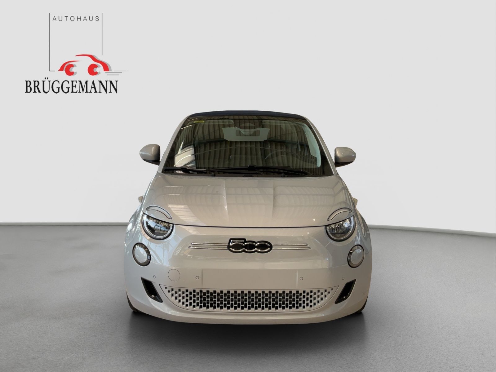 Fahrzeugabbildung Fiat 500e Cabrio Blue Edition