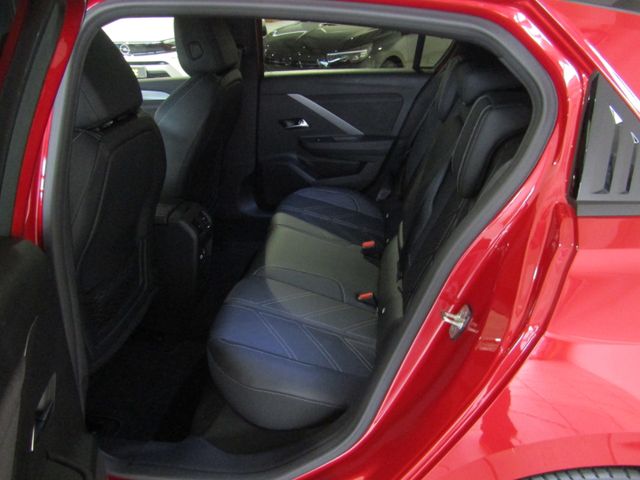 Astra GS Line 1.2 130 PS LED NAV SHZ LEDER KAM A