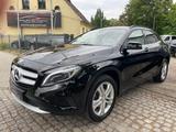 Mercedes-Benz GLA 200*AUT.*NAVI*PANO*KAMERA*BI-XENON*AHK* - Mercedes-Benz GLA 200 Gebrauchtwagen in Berlin