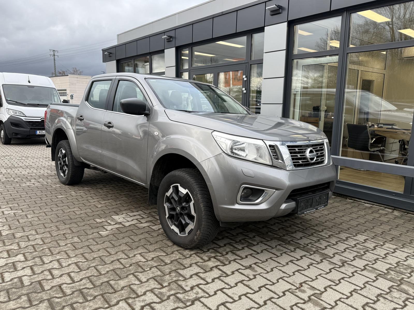 Nissan Navara NP300 Acenta Double Cab 4x4