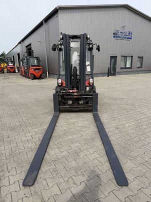 Linde H35D-02