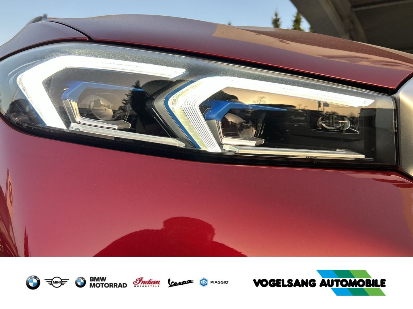 Fahrzeugabbildung BMW 318 iTouring,M Sport,HIFI,SurroundView,DrivingAs