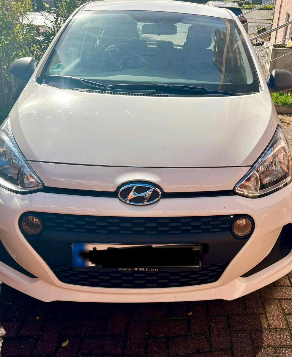 Hyundai i10